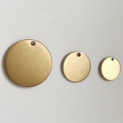 Round inner hole brush